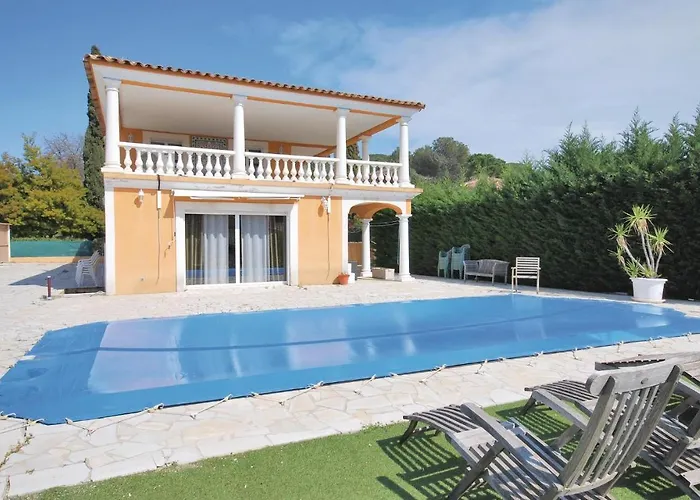 Beautiful Home In Frejus With Kitchen