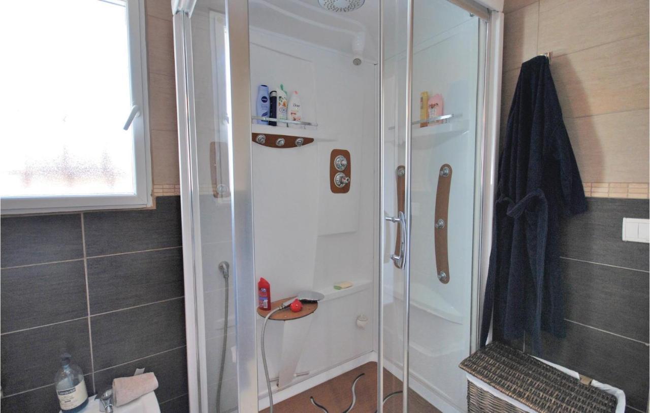 Vakantiehuis Beautiful In With Kitchen